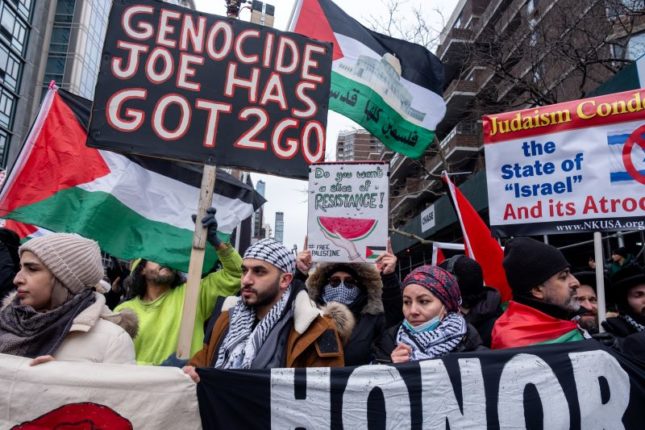 Demonstranter under «The Millions March for Palestine» blokkerte NYPDs bombegruppe&nbsp;<span>(+)</span>