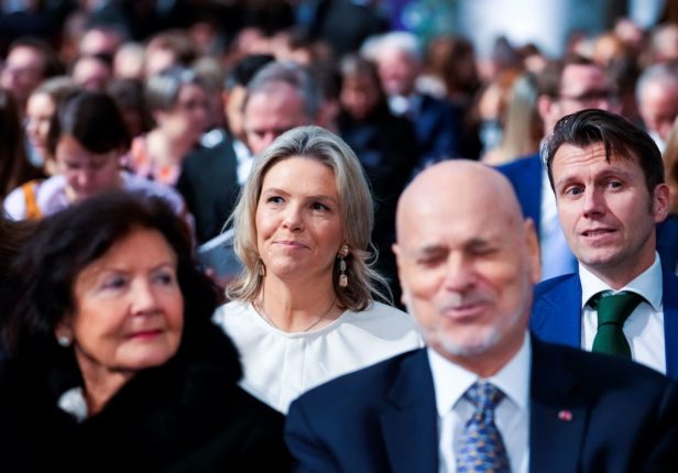 FrP mest frem på TV 2-måling&nbsp;<span>(+)</span>