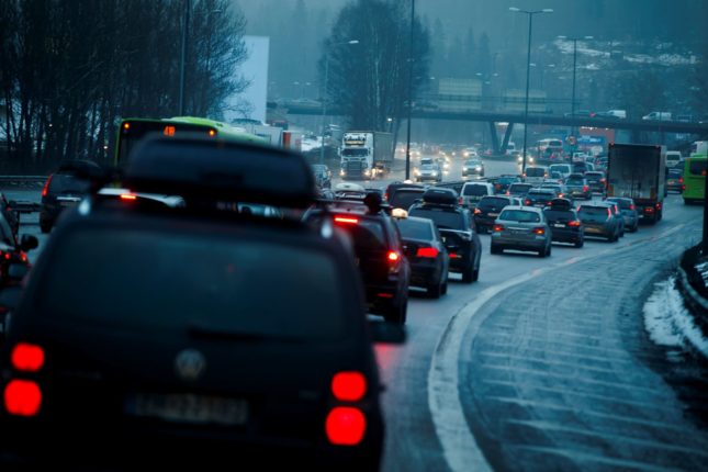 Siste vinterferiedag for mange – frykt for ladekø på fjellet&nbsp;<span>(+)</span>