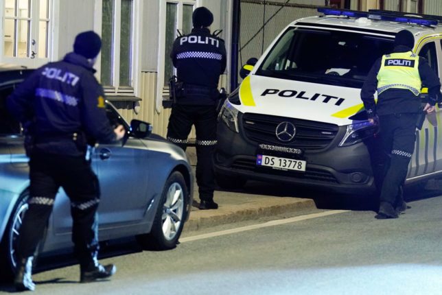 Siktet og avdød i drapssaken i Halden ikke i familie – fengsling mandag&nbsp;<span>(+)</span>