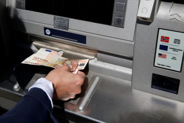 Sverige: Stadig flere vil beholde kontanter&nbsp;<span>(+)</span>