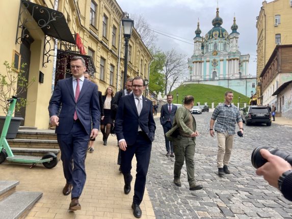 Norge inngår sikkerhetsavtale med Ukraina&nbsp;<span>(+)</span>