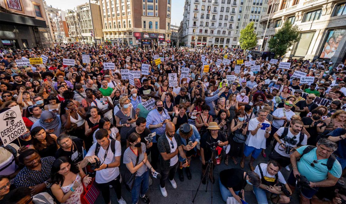 Demonstrasjon for innvandrerrettigheter i Madrid