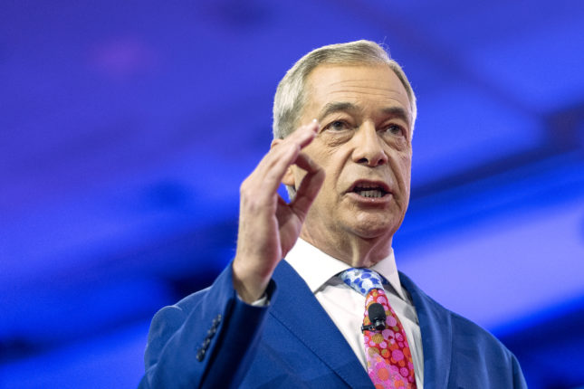 Belgisk politi stenger ned konservativ konferanse der Farage taler&nbsp;<span>(+)</span>