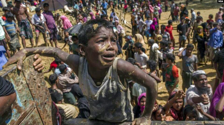 Frykt for massakre i Myanmar: Rohingya-muslimer har tatt 1720 vantro gisler&nbsp;<span>(+)</span>