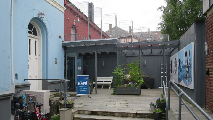 Fakkel kastet mot synagogen i Trondheim&nbsp;<span>(+)</span>