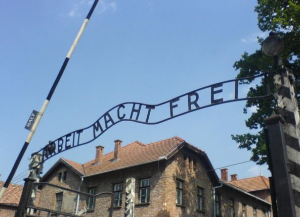 80-årsdag for befrielse av Auschwitz uten Israels ledere