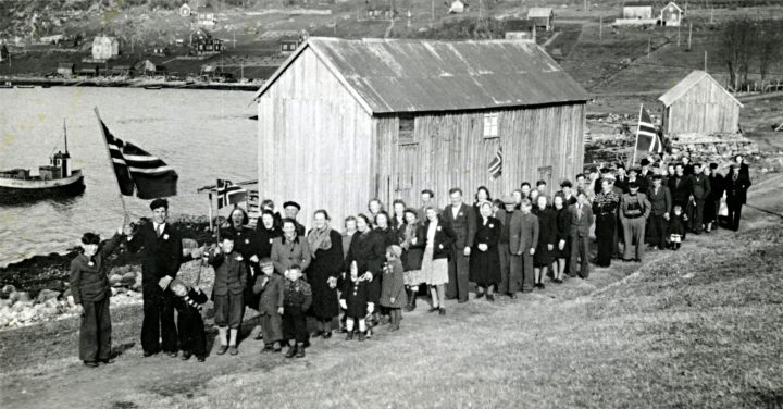 Spjutvika, Sortland, 8. mai 1945.&nbsp;<span>(+)</span>
