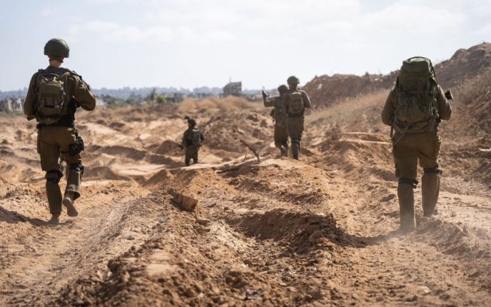 Hamas i freds&shy;forhandlinger: Skyter raketter mot Israel&nbsp;<span>(+)</span>