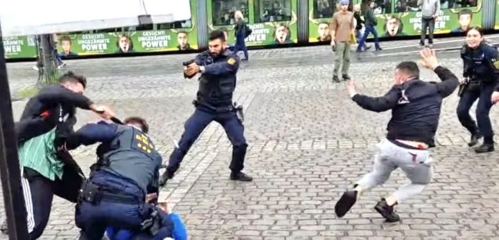 Politimann død etter knivterroren i Tyskland&nbsp;<span>(+)</span>