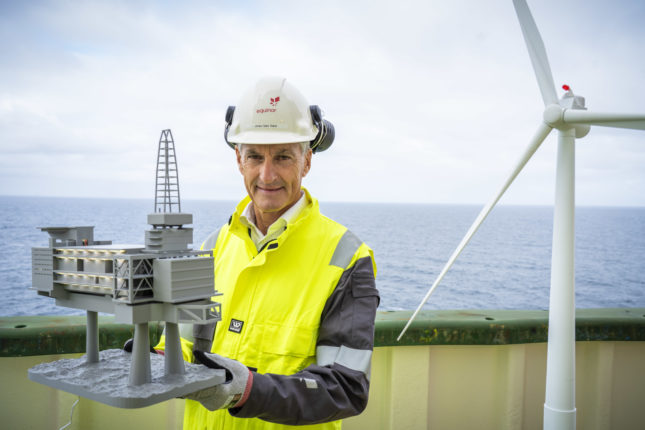 Ikke nok strøm for å elektrifisere oljefelter – politikerne raser mot regjeringen&nbsp;<span>(+)</span>