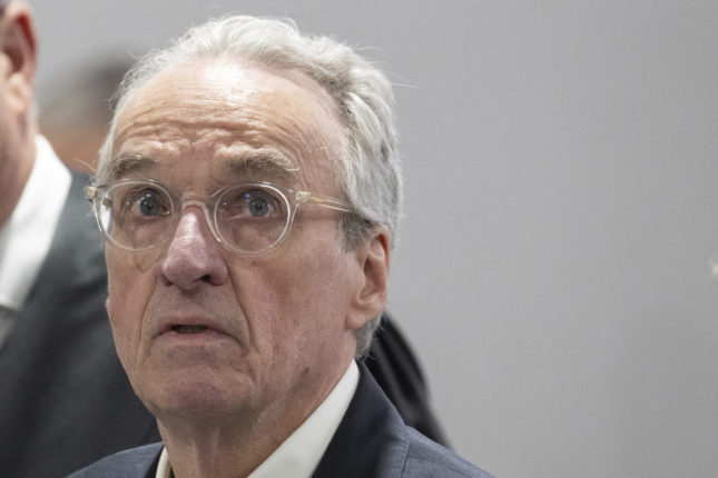 Et stenk av Weimar - med operettepreg