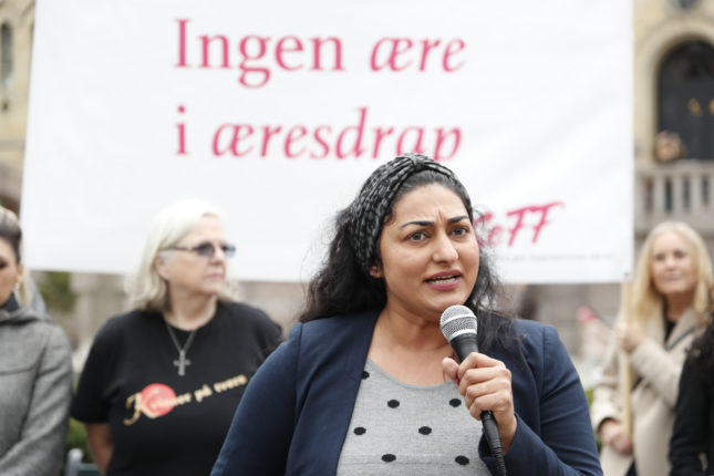 Politifolk vant Shabana Rehmans minnepris med bok om æresvold