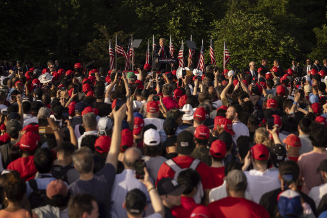Trump trakk 25.000 i Crotona Park, New York City