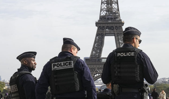 Bombealarm i Paris: OL-område stengt av