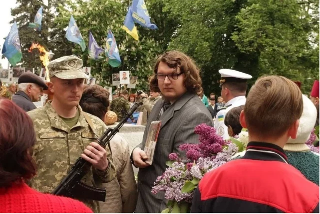 Zelenskyj arresterer dissidenter, lager lister over «statsfiender»