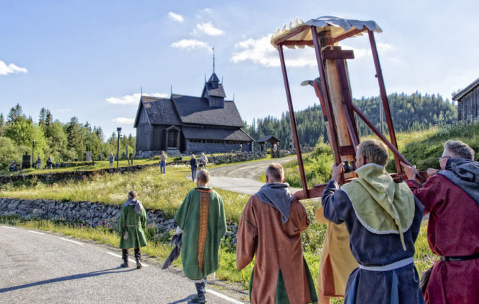 Den magiske sankthansnatta ved Eidsborg stavkirke