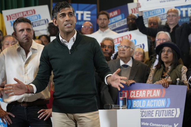 Sunak lover innvandringstak om han blir gjenvalgt
