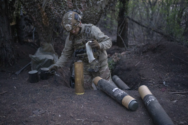 Norge gir bombekaster&shy;granater til Ukraina for nær en halv milliard&nbsp;<span>(+)</span>