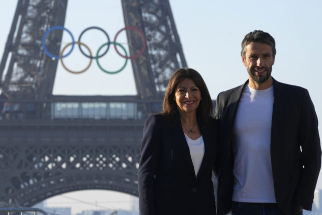 Anne Hidalgo også ut mot Macron: Han ødelegger OL-festen