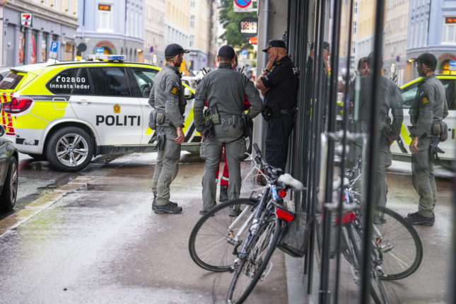 Mann i 40-årene til sykehus etter knivstikking i Oslo sentrum&nbsp;<span>(+)</span>