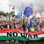 Megademonstrasjon mot verdenskrig i Budapest