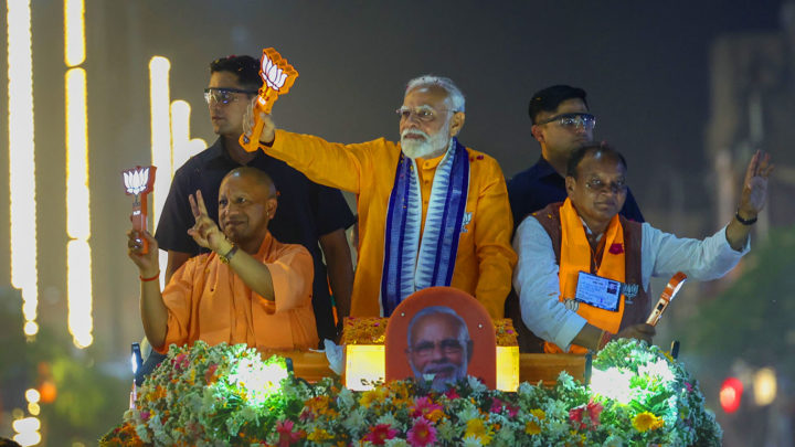 Parlamentsvalg i India: Valgdags&shy;målinger spår suveren seier for Modi&nbsp;<span>(+)</span>