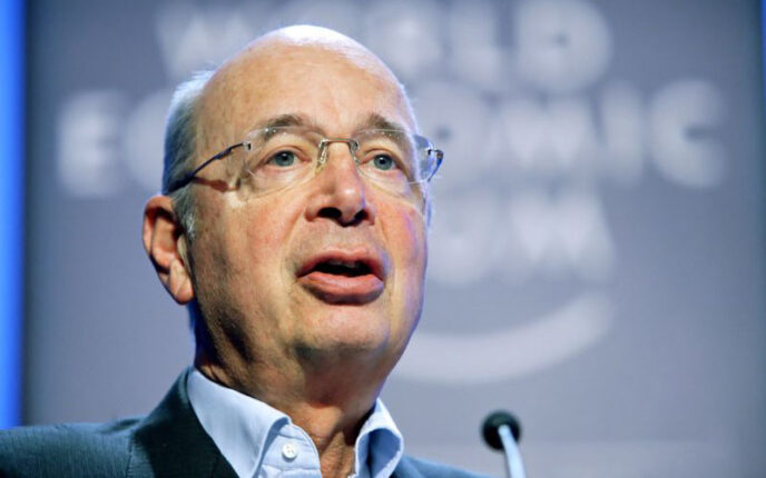 Klaus Schwab anklages for seksuelle overgrep