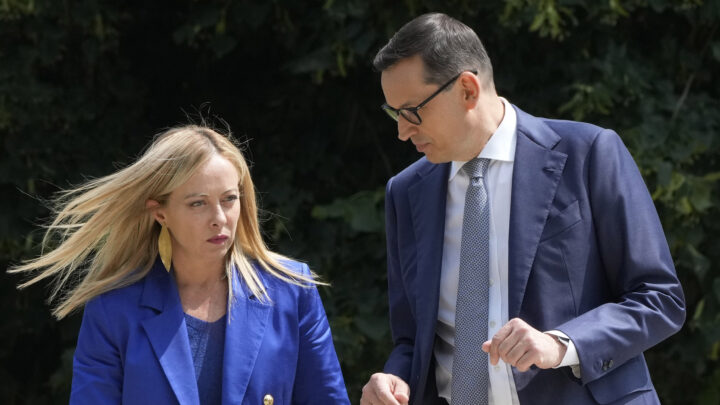 Polske konservative blir ikke med i Orbáns nye parti­gruppe i EU-parlamentet