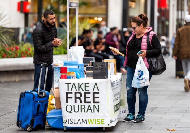 Muslimske misjonærer lyver om Koranen for å konvertere vantro