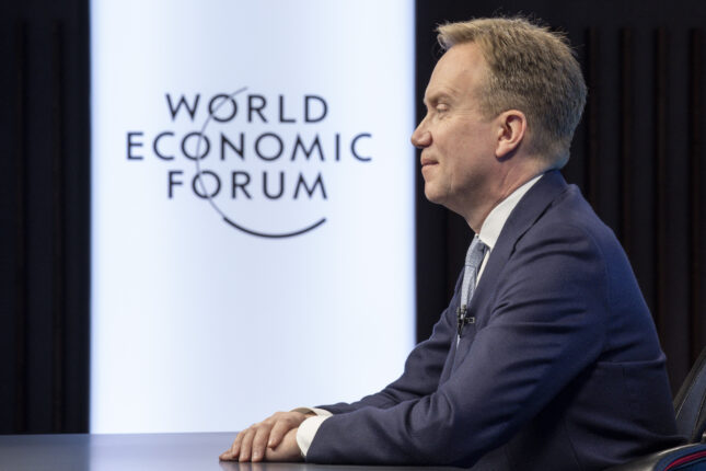 Den globale eliten og deres lukkede fora V: Historikken