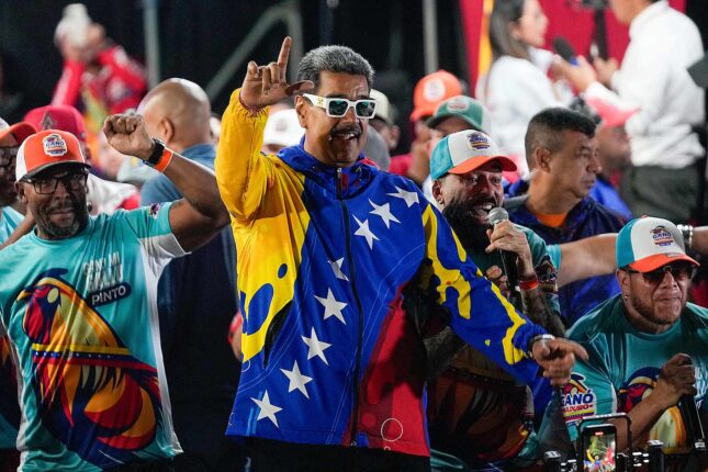 Maduro utropt som vinner etter «massivt hackerangrep»