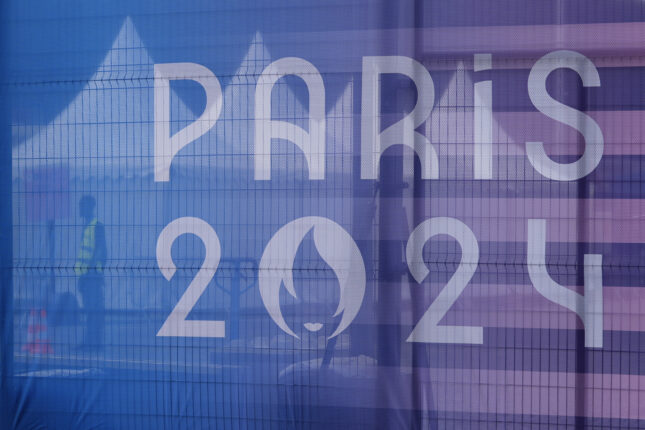 Kvinne gjengvoldtatt av fem afrikanske menn i Paris