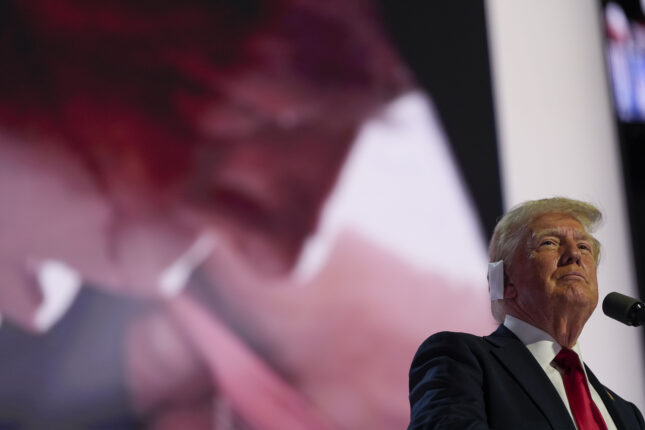 Trump talte på Republikanernes landsmøte: – Jeg hadde Gud ved min side
