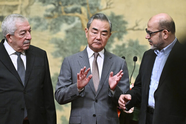 Palestinsk samlings&shy;regjering smidd i Beijing