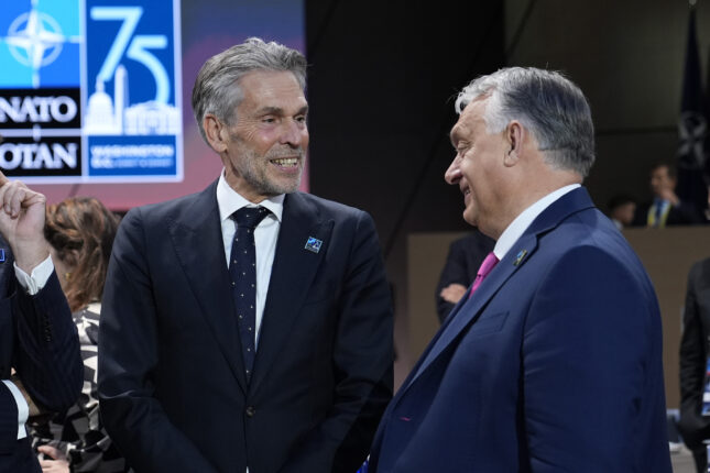 Orban skipper Nato og besøker Trump
