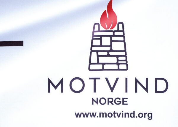 Nordmenn i kraftig utakt med Stortingets politikere om vindkraftutbygging