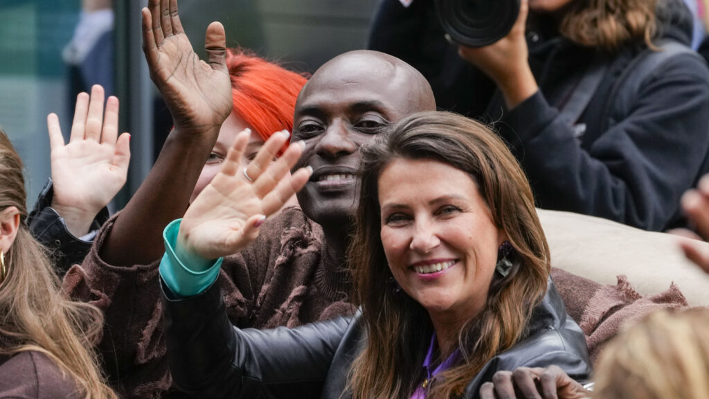 Prinsessebryllupet: Man ligger som man reder