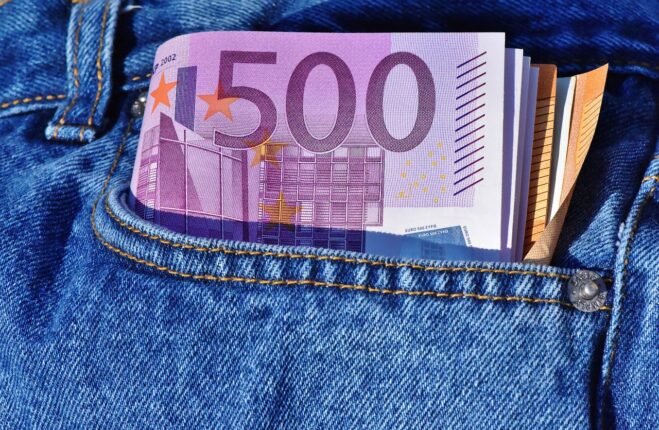 Sverige: Velferds-kriminalitet omsetter for opptil 75 milliarder kroner årlig