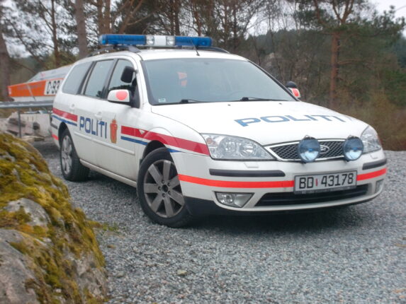 Grov voldshendelse i Vanylven – en person til sykehus