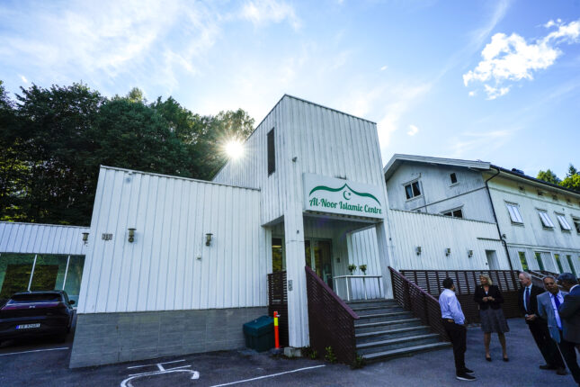 Imam dømt for hatefulle ytringer mot jøder, ansatt av Al-Noor Islamic Centre