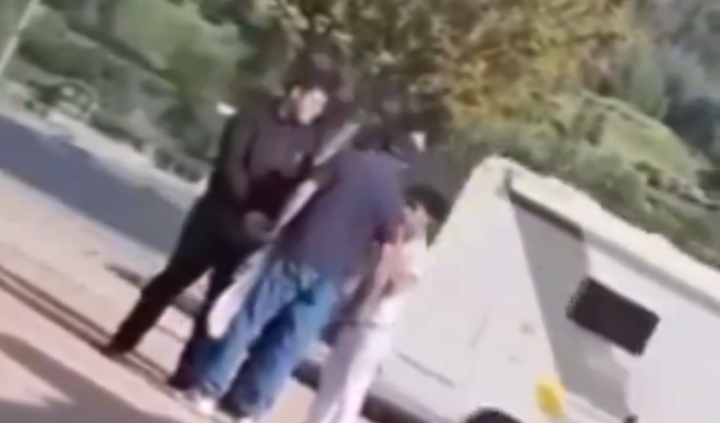 Forsvareren til voldsmannen: – Kalte min klient for «neger» og «terrorist»