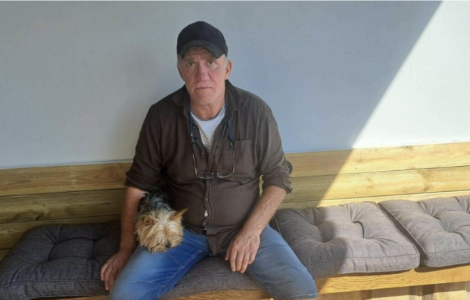 Runar Magnussen (55) arrangerer fakkeltog: – Det «rasistkortet» kan de stappe ned i do