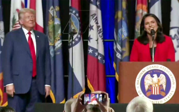 Tulsi Gabbard slutter seg til Trump: – Han skal redde landet vårt