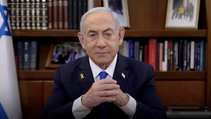 Netanyahu advarer regimet i Iran