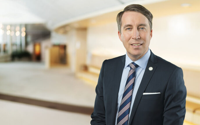 Svensk toppolitiker postet islam-kritisk tegning. Anmeldt for hets mot folkegruppe