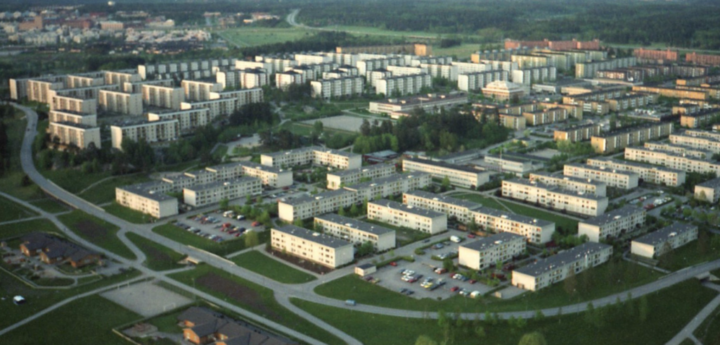 Politikere vil ikke bo i multikulturen