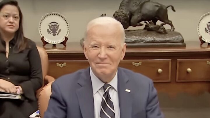 Biden sier takk for sist til Kamala