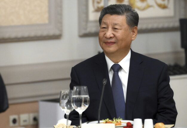 Xi Jinping: Vi ser endringer vi ikke har sett maken til på hundre år. Verden er i kaos