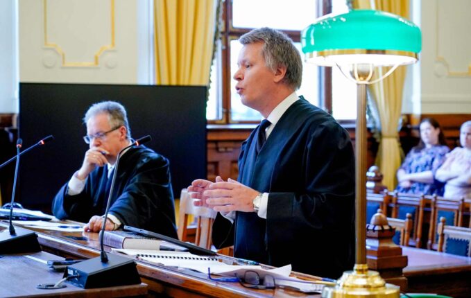 Studine kunne lovlig sitere seg selv på eksamen